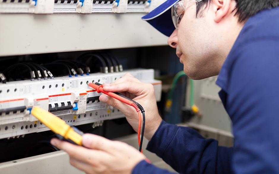 besoin d'un électricien Courcouronnes